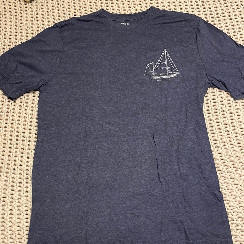 IZOD SALTWATER tshirt size mens S, perfect condition